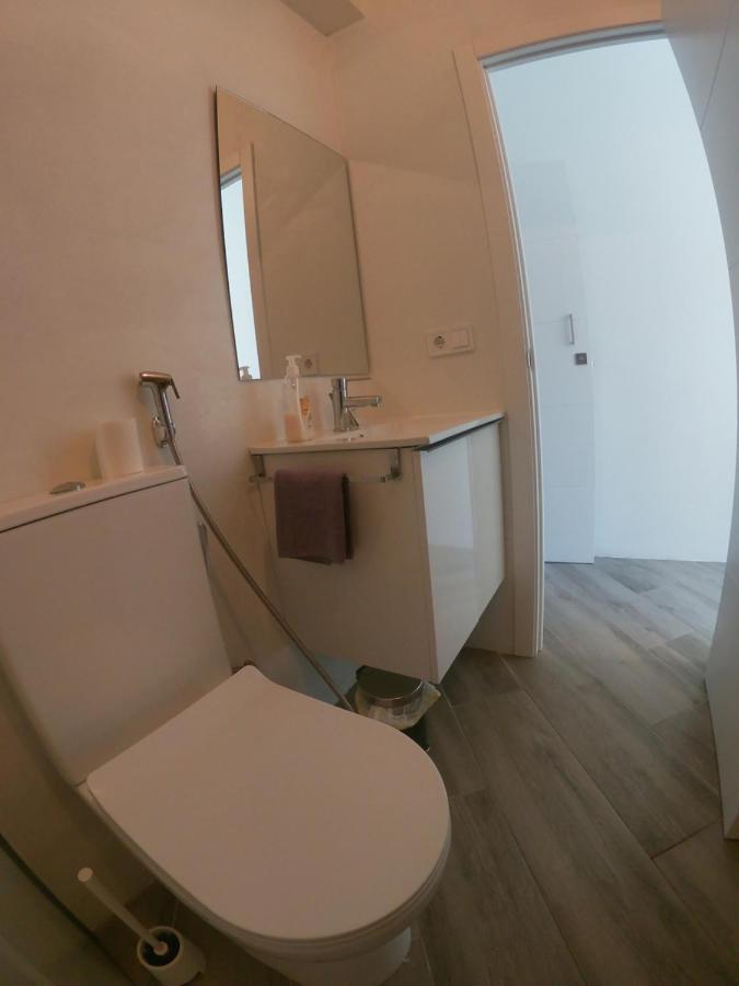 Room With Private Bathroom - Vivienda Vacacional Out Of Blue Санта-Крус-де-ла-Пальма Екстер'єр фото