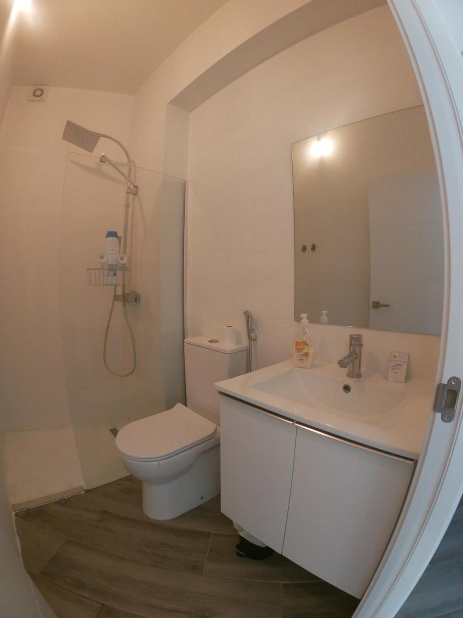 Room With Private Bathroom - Vivienda Vacacional Out Of Blue Санта-Крус-де-ла-Пальма Екстер'єр фото