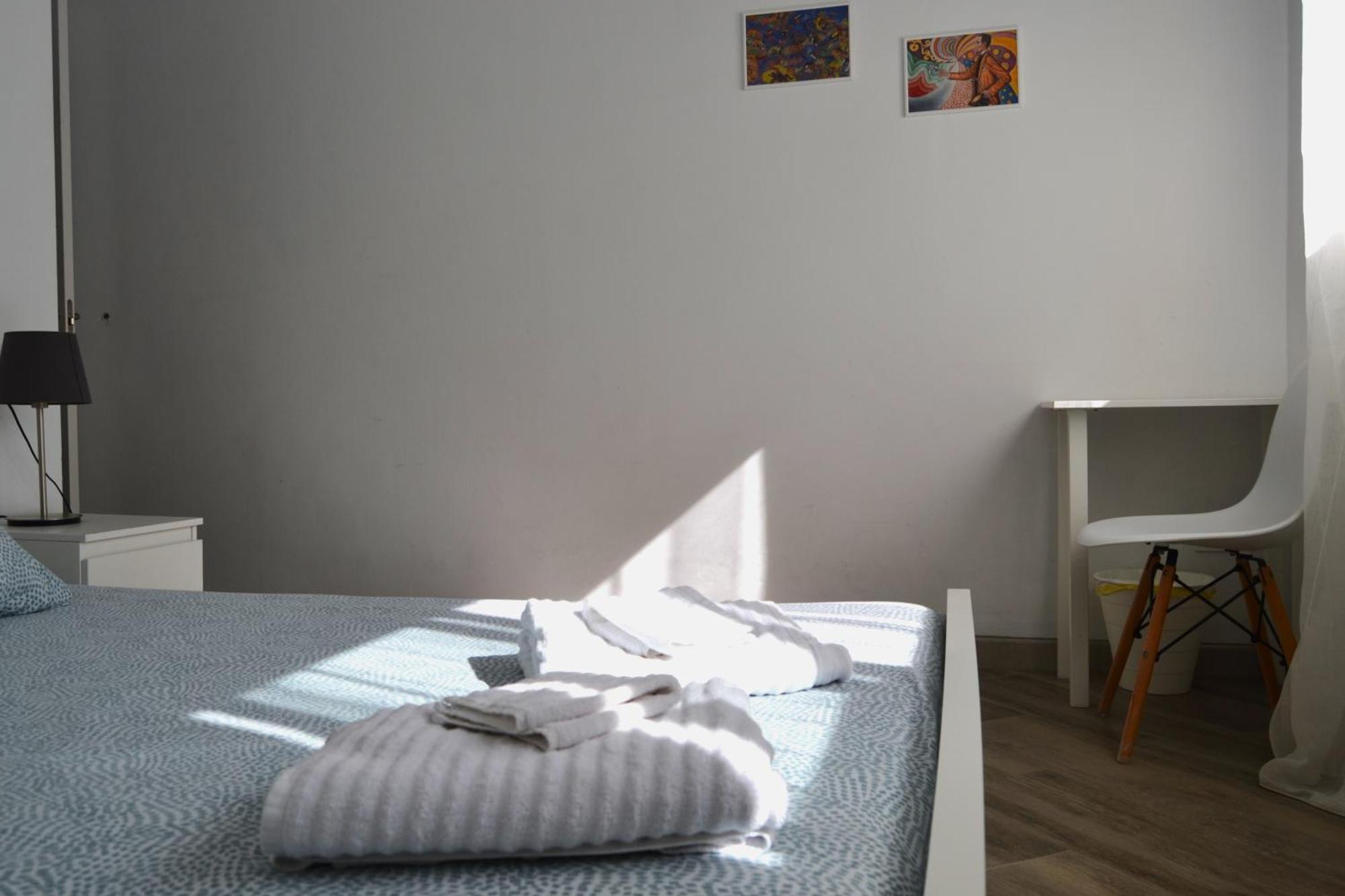 Room With Private Bathroom - Vivienda Vacacional Out Of Blue Санта-Крус-де-ла-Пальма Екстер'єр фото
