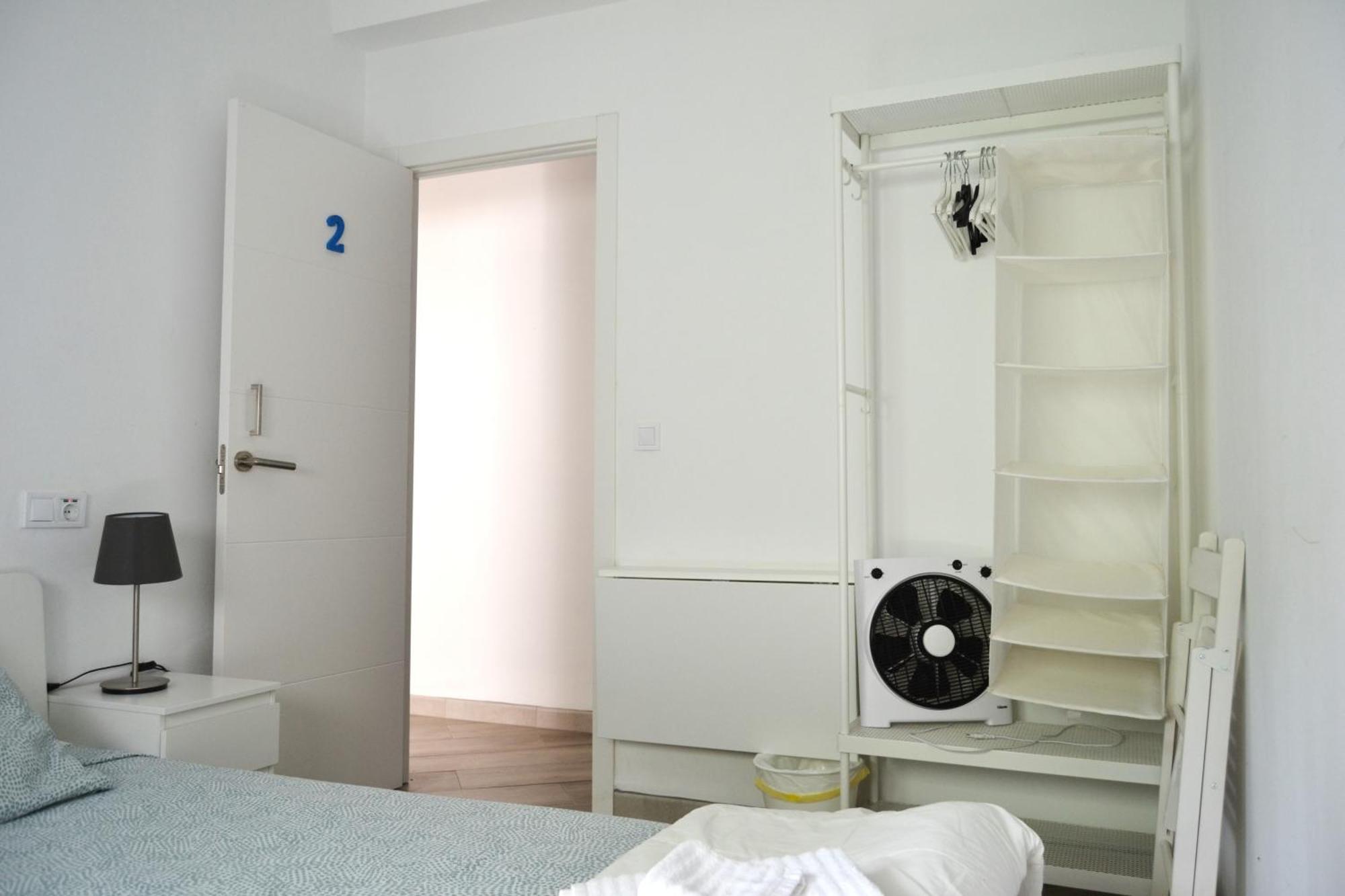 Room With Private Bathroom - Vivienda Vacacional Out Of Blue Санта-Крус-де-ла-Пальма Екстер'єр фото